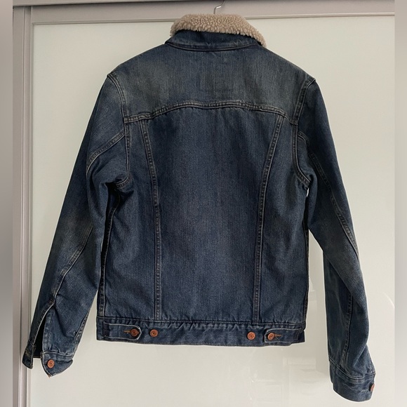 Loved, Levi’s Vintage Classic Men’s Jean Jacket with Sherpa Lining size Small S - Picture 8 of 16